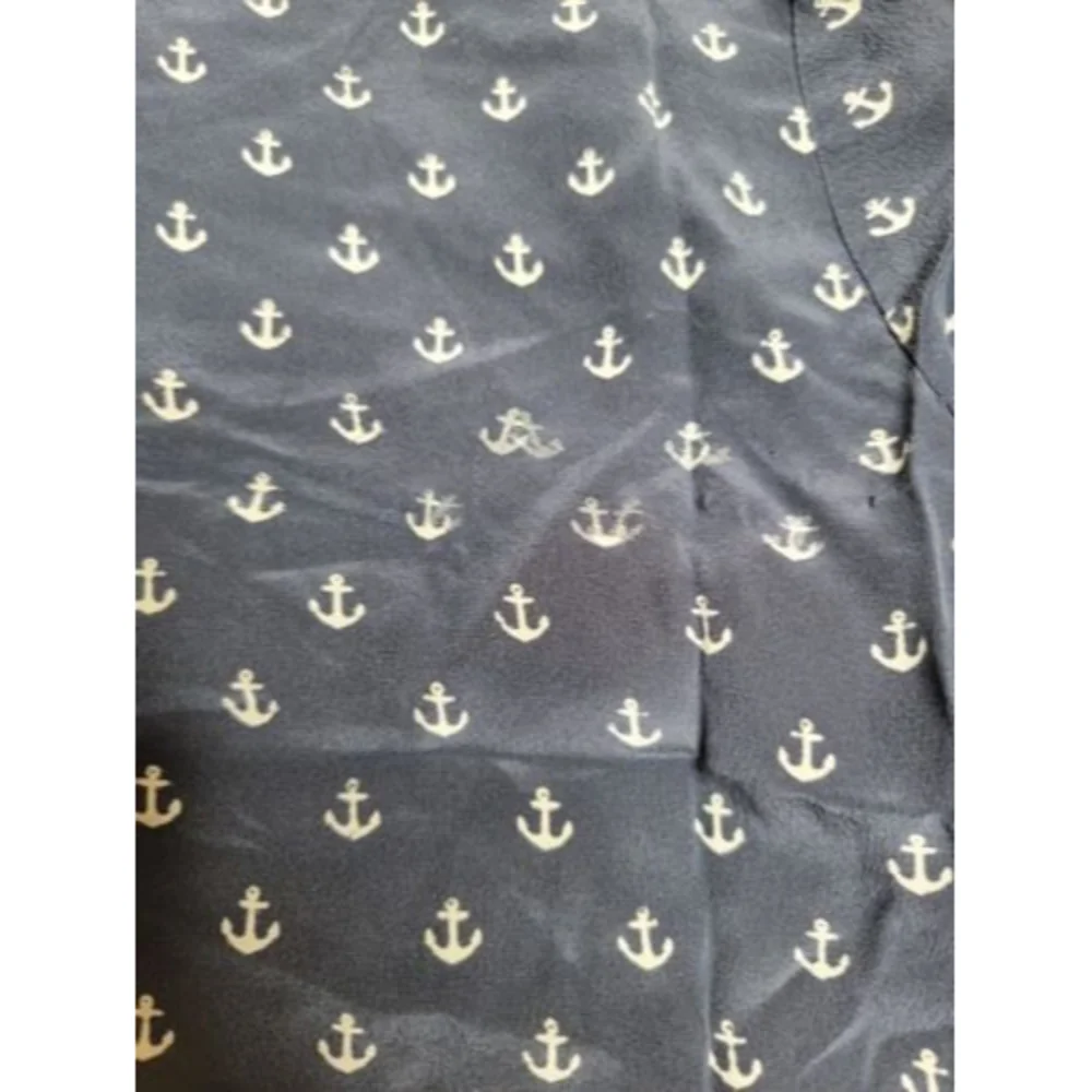 J Crew 100% Silk‎ Button Shoulder Accent Anchor Print Blouse Size 0